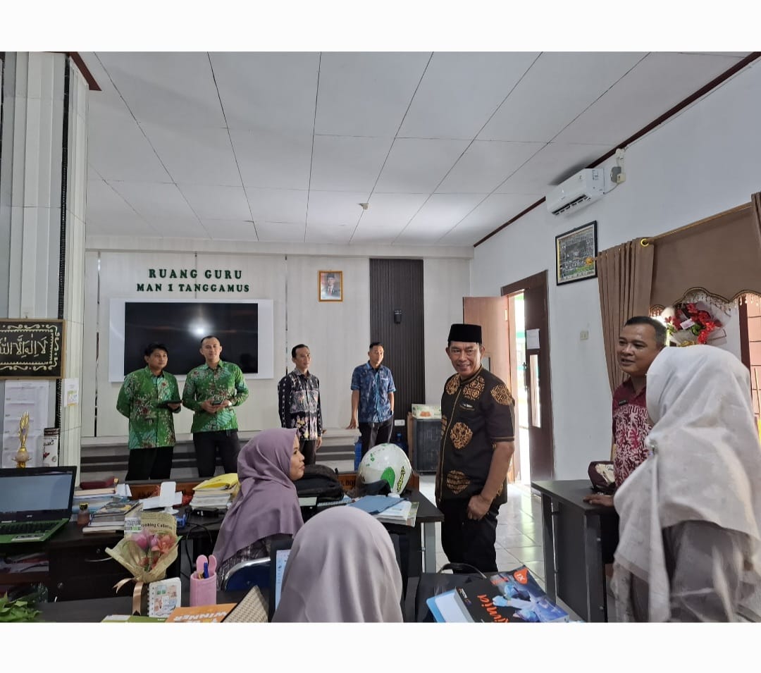 MAN 1 Tanggamus Sambut Hangat Kedatangan Kasi Pendidikan Kemenag Kabupaten Tanggamus di Bulan Suci Ramadhan
