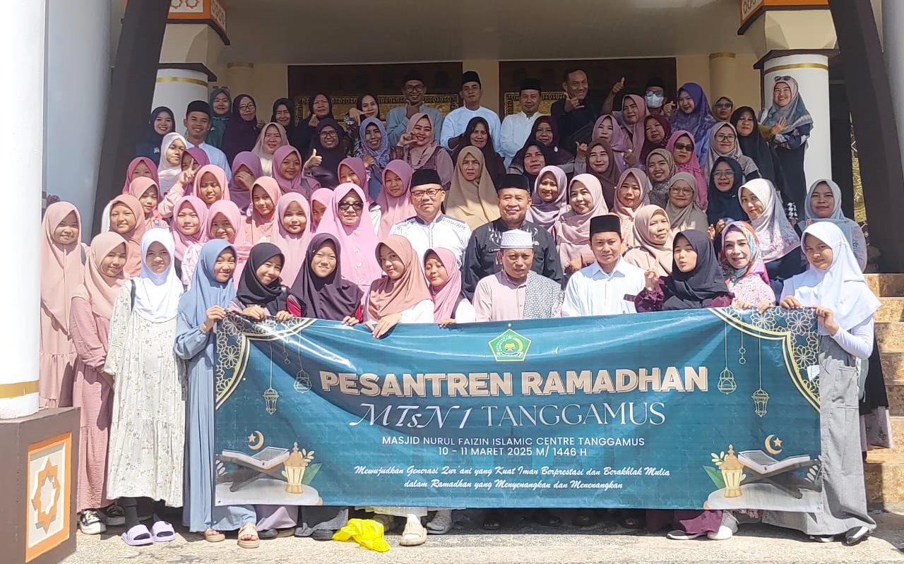 Pesantren Ramadhan MTsN 1 Tanggamus: Membangun Generasi Qur’ani yang Berprestasi dan Berakhlak Mulia