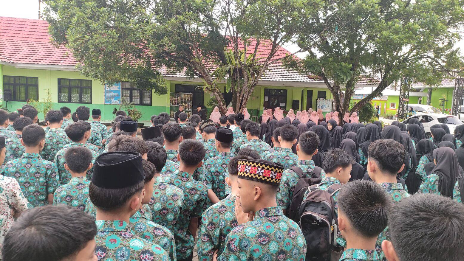 Latihan Ujian Madrasah (LUM) 2024/2025 Resmi Dibuka di MTsN 1 Lampung Barat