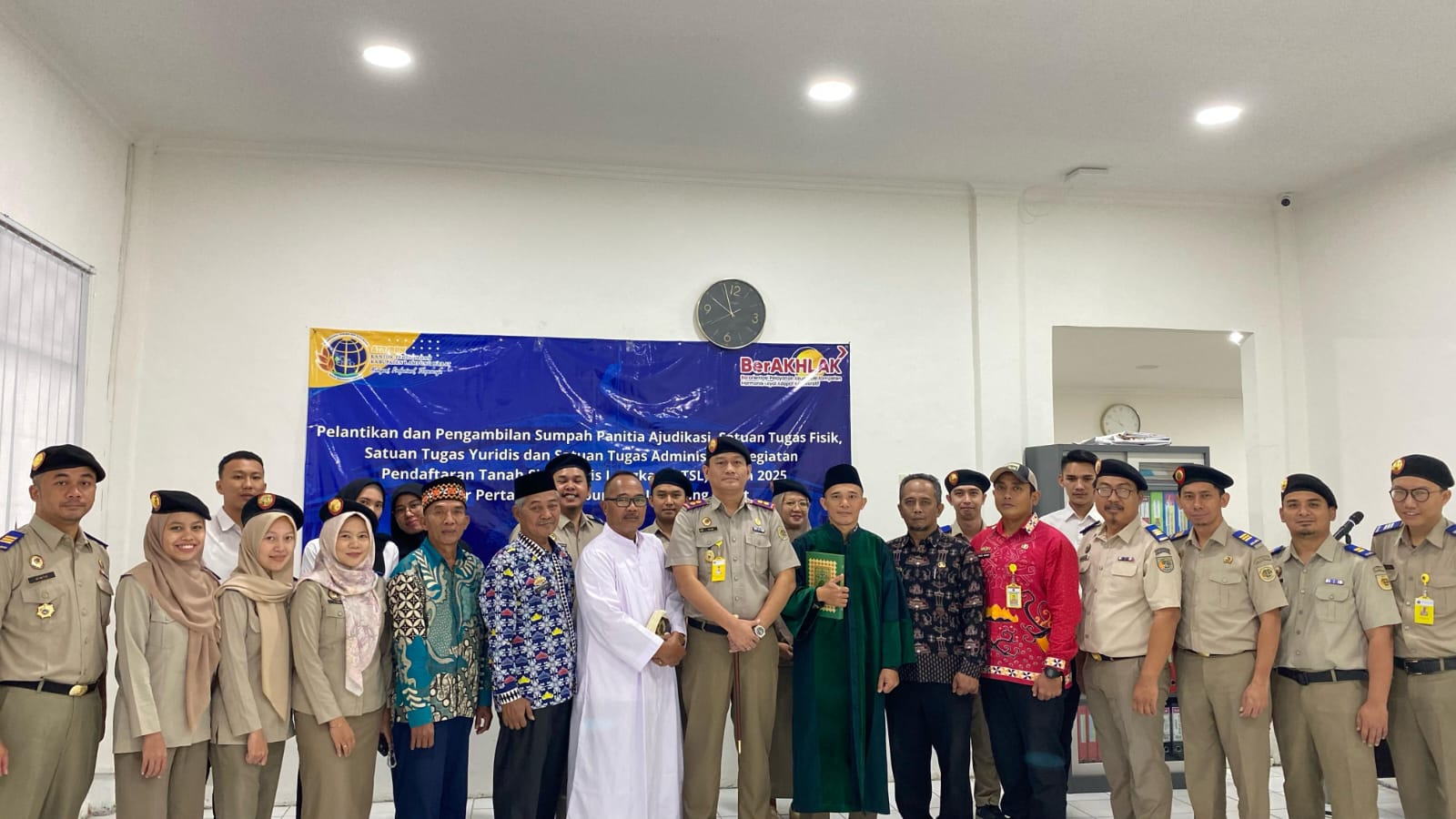 Pelantikan Tim PTSL, Rohaniawan Kemenag Turut Dukung Pendaftaran Tanah yang Efisien