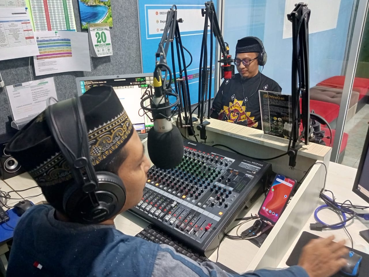Kultum PAI Melalui Radio : Puasa Membentuk Pribadi yang Taqwa