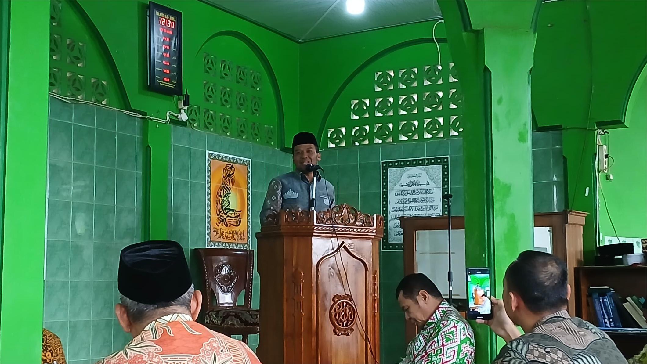 Ustadz Syarifuddin Ajak Jamaah Istiqamah dan Tunaikan Zakat Fitrah di Akhir Ramadhan