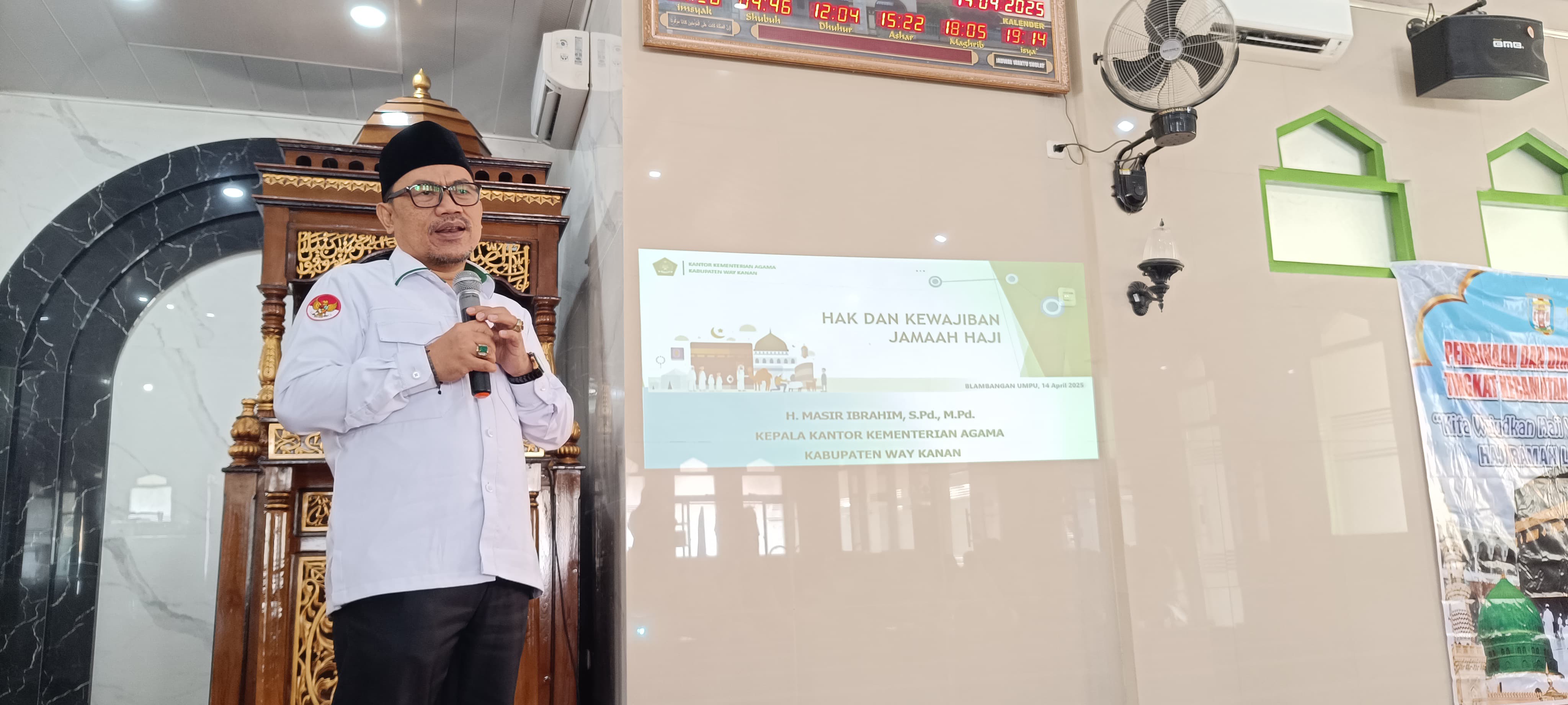 Sampaikan Materi Manasik Haji, Kakankemenag harap CJH Pahami Hak dan Kewajiban Jamaah Haji