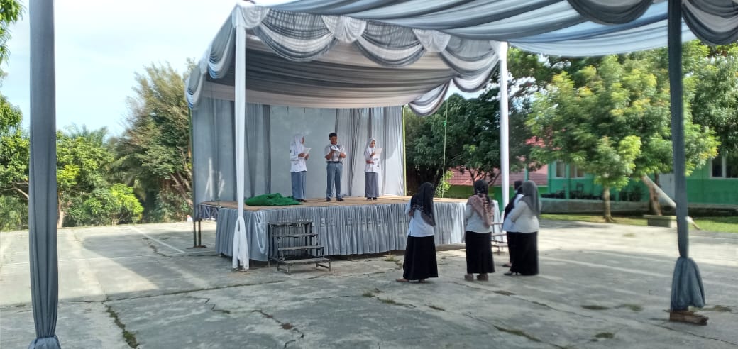 Simulasi Acara perpisahan kelas XII sebagai Strategi Penguatan Kognitif dan Afektif Siswa: Tinjauan Edukatif terhadap Gladi Kotor di MAN 1 Way Kanan