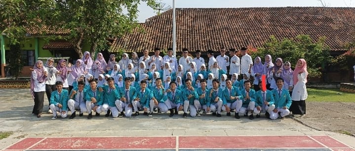 Pengukuhan Organisasi Madrasah dan Ekstrakurikuler MAN 2 Lampung Utara: Langkah Awal Penguatan Karakter Siswa