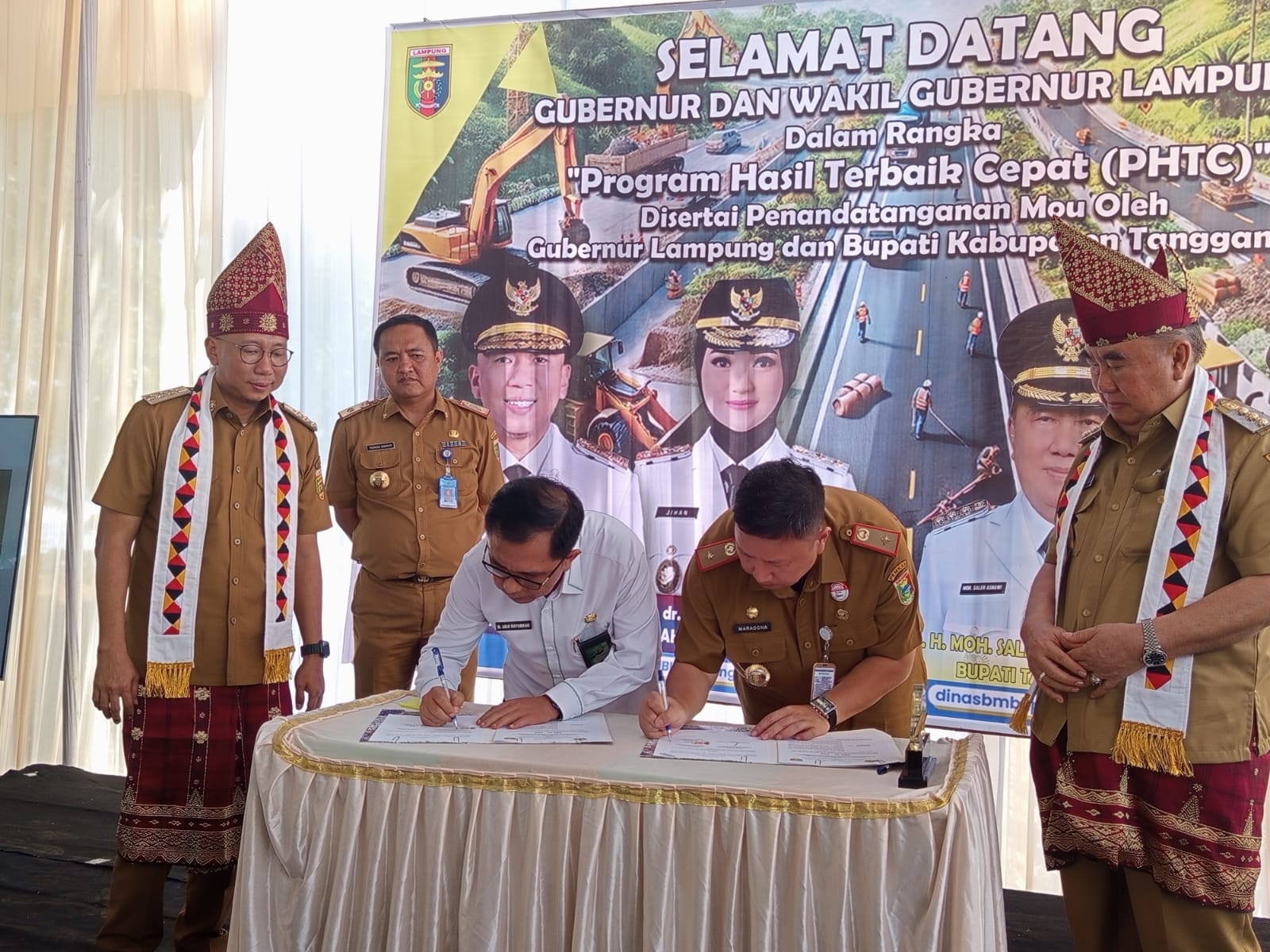Kemenag Tanggamus dan Disdukcapil Kabupaten Tanggamus Sepakati Program Inovasi Aku Lulus