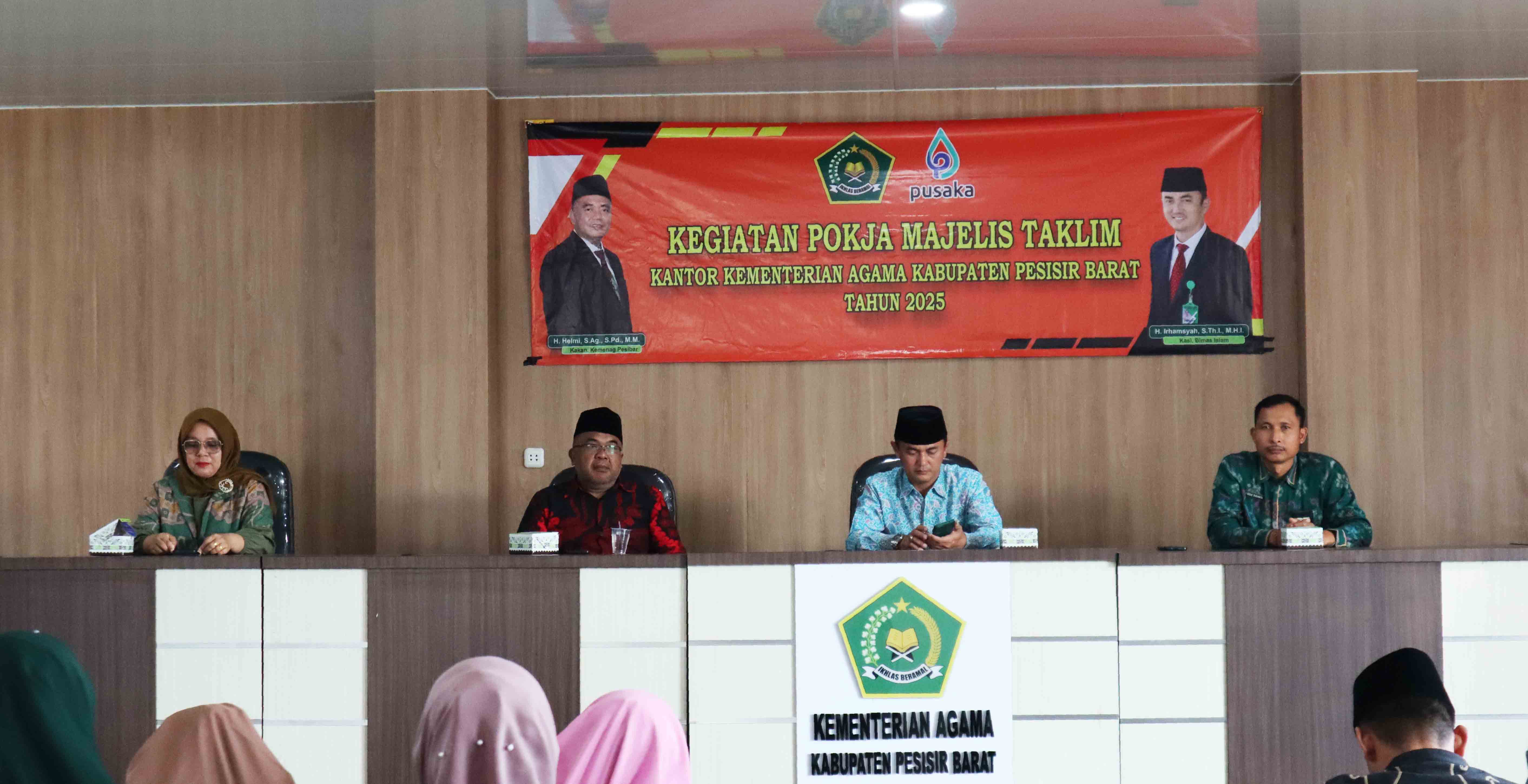Seksi Bimas Islam Kemenag Pesisir Barat Gelar Kegiatan Pokja Majelis Taklim Tahun 2025