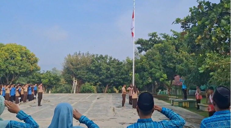 Hardiknas 2025: MAN 1 Way Kanan Kukuhkan Komitmen terhadap Transformasi Pendidikan