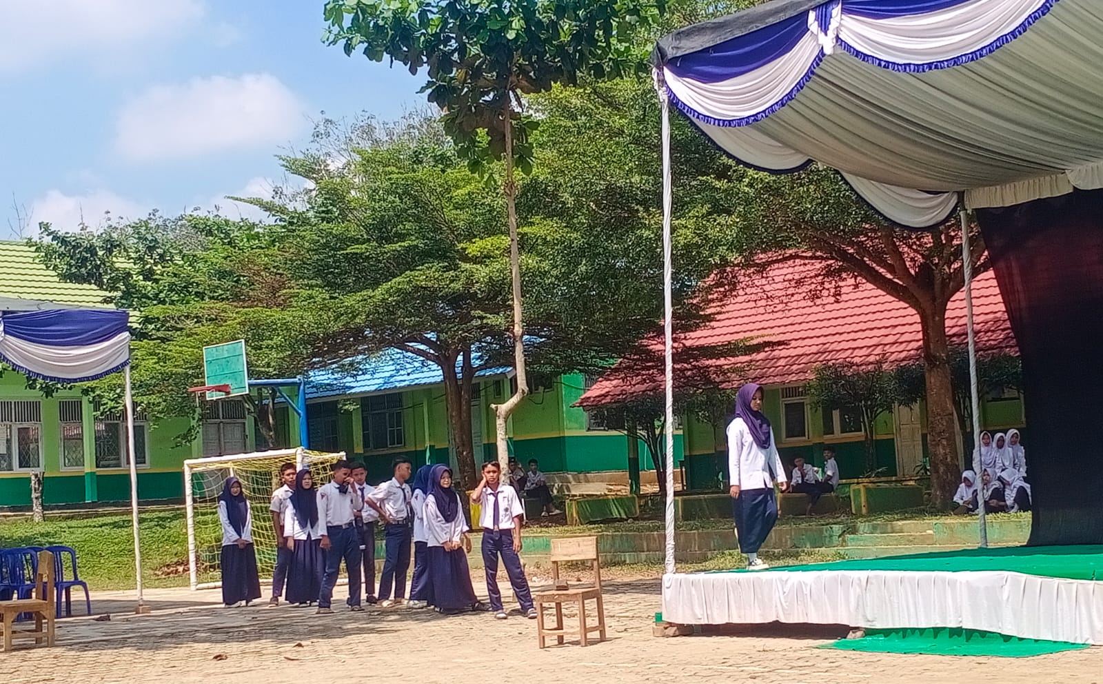 Sambut Perpisahan Kelas 9, MTsN 1 Way Kanan Gelar Gladi Bersih Penuh Semangat