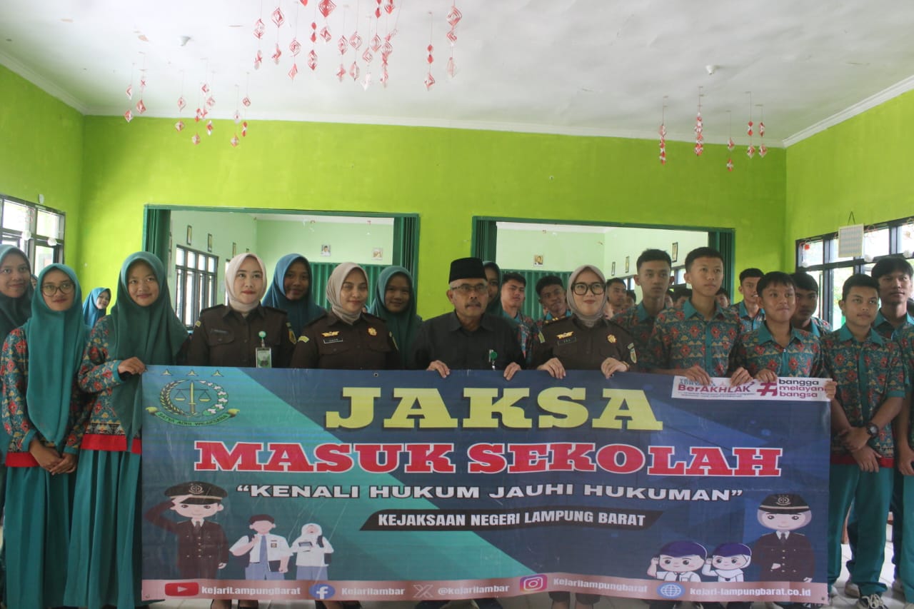 Sosialisasi Hukum Lewat Program Jaksa Masuk Sekolah, MAN 1 Lampung Barat Wujudkan Generasi Taat Hukum