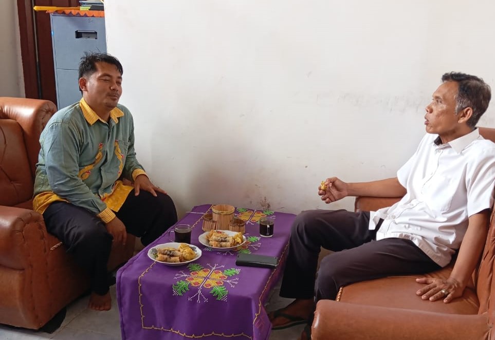 KUA Go to School: Kepala KUA Pakuan Ratu Sambangi Kepala UPT SMPN 4 Pakuan Ratu