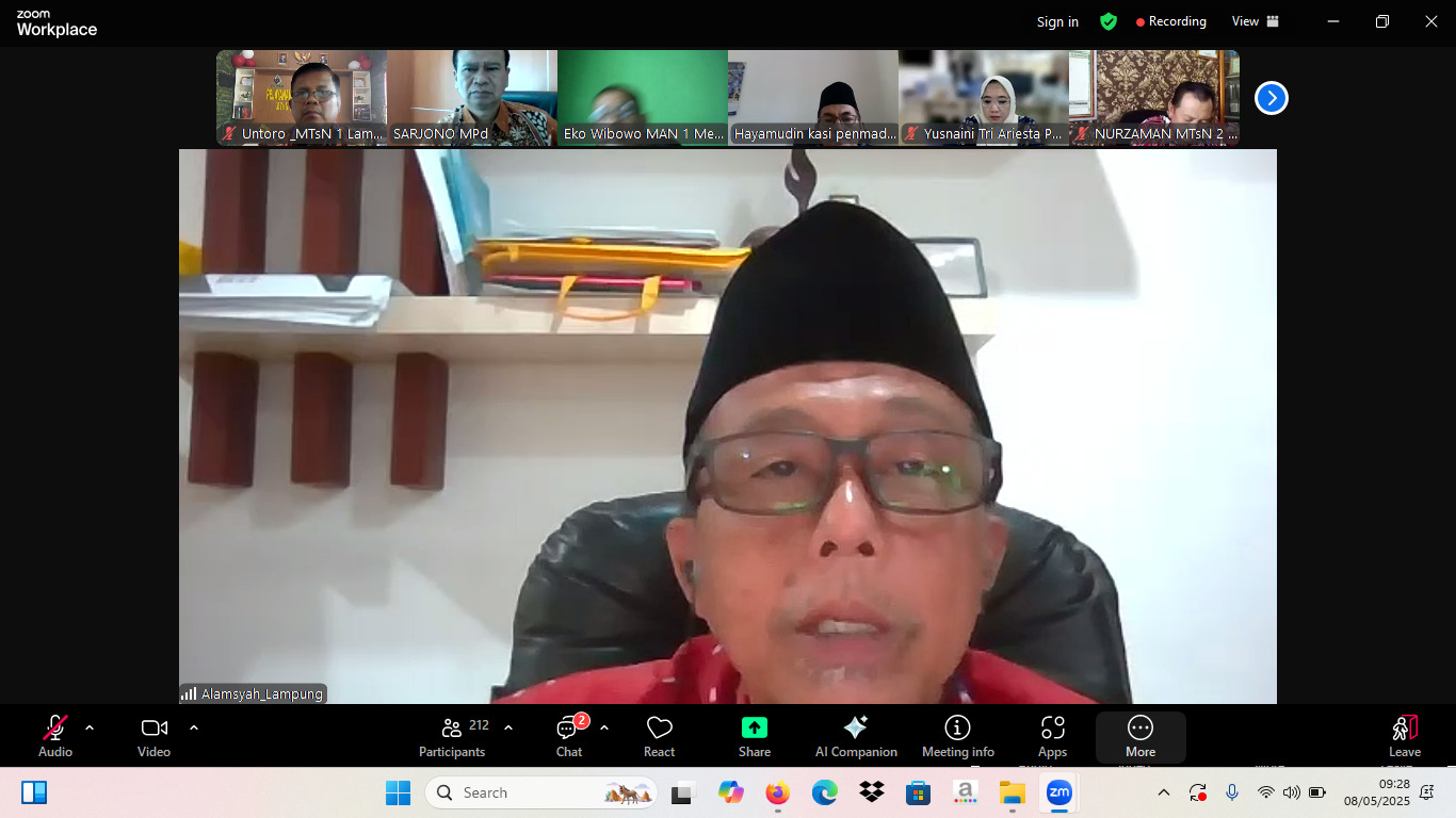 Songsong Pemberlakuan E-Ijazah, Kepala MTsN 1 Lampung Utara Ikuti Rakor Aplikasi PDUM dan E-Ijazah