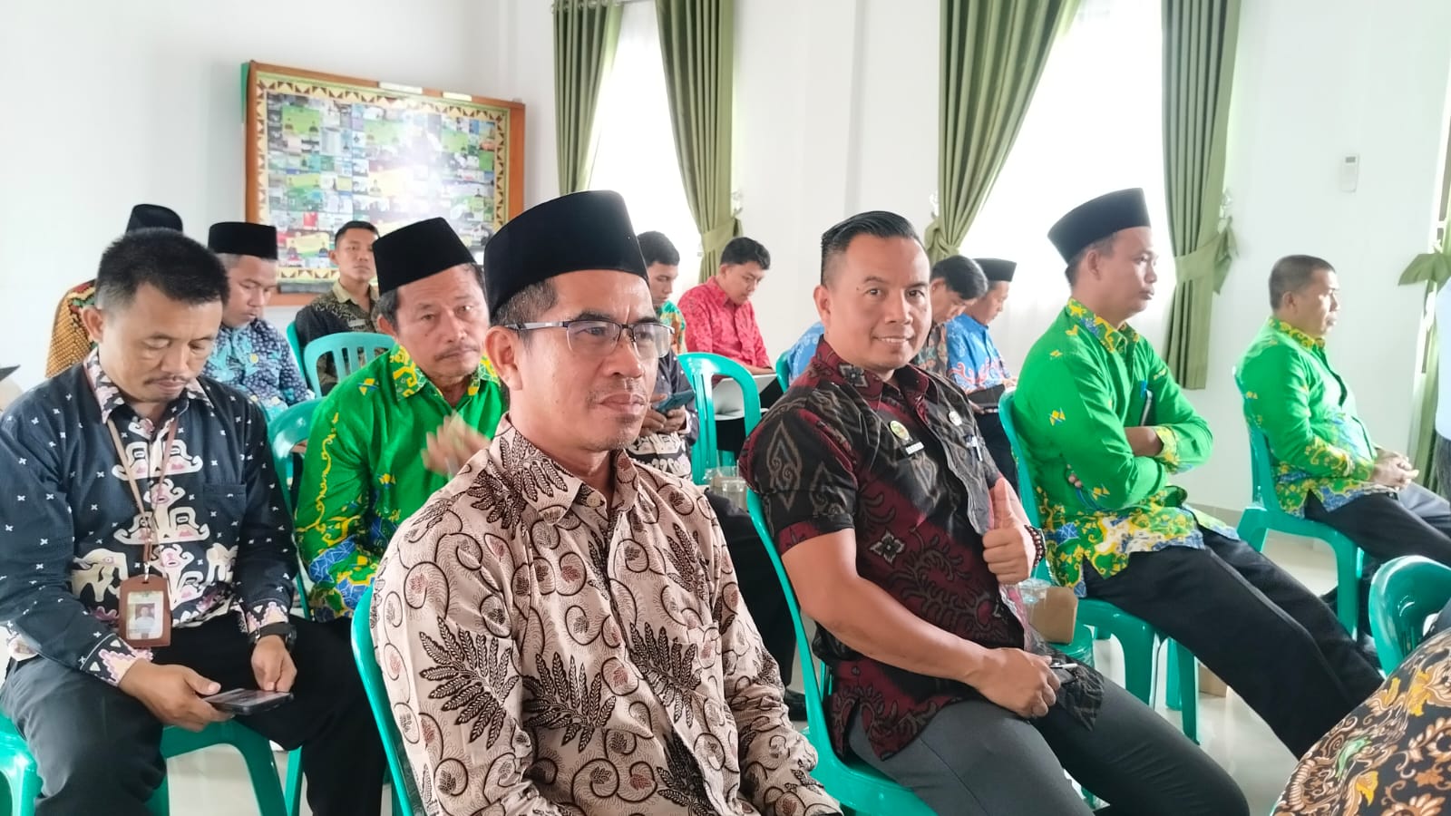 Kepala MTsN 2 Way Kanan Hadiri Rapat Koordinasi Pemberangkatan dan Pemulangan Jamaah Haji 2025