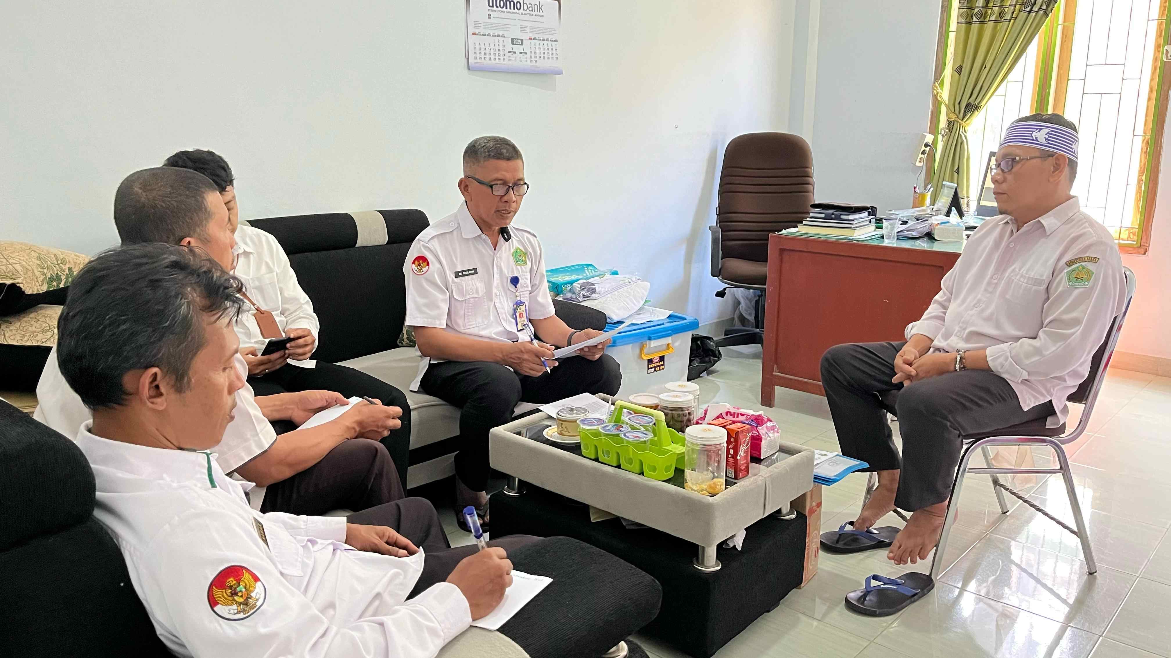 Siap Kawal Perjalanan Jamaah, PHU Way Kanan Rapatkan Pendamping Bus Haji