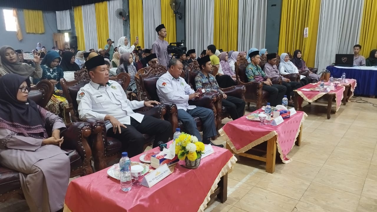 Nurzaman Hadiri Wisuda Tahfidzul Qur'an dan Hafla Akhirussanah Siswa Kelas IX MTs Riyadh El Ilmi