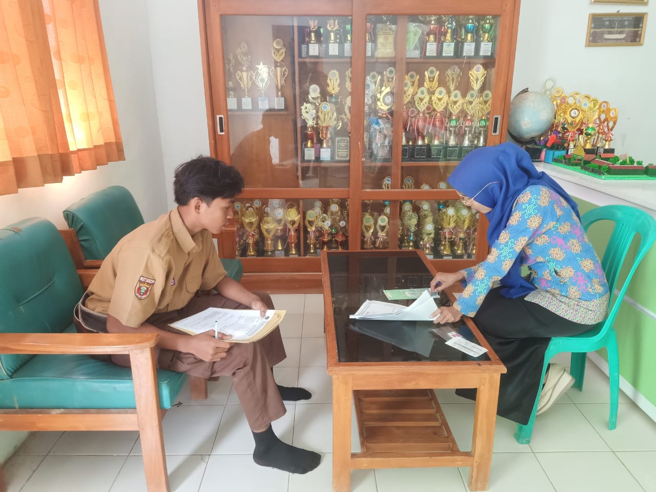 Antusiasme Pendaftaran di MAN 1 Way Kanan: Refleksi Meningkatnya Kepercayaan Publik terhadap Madrasah Modern