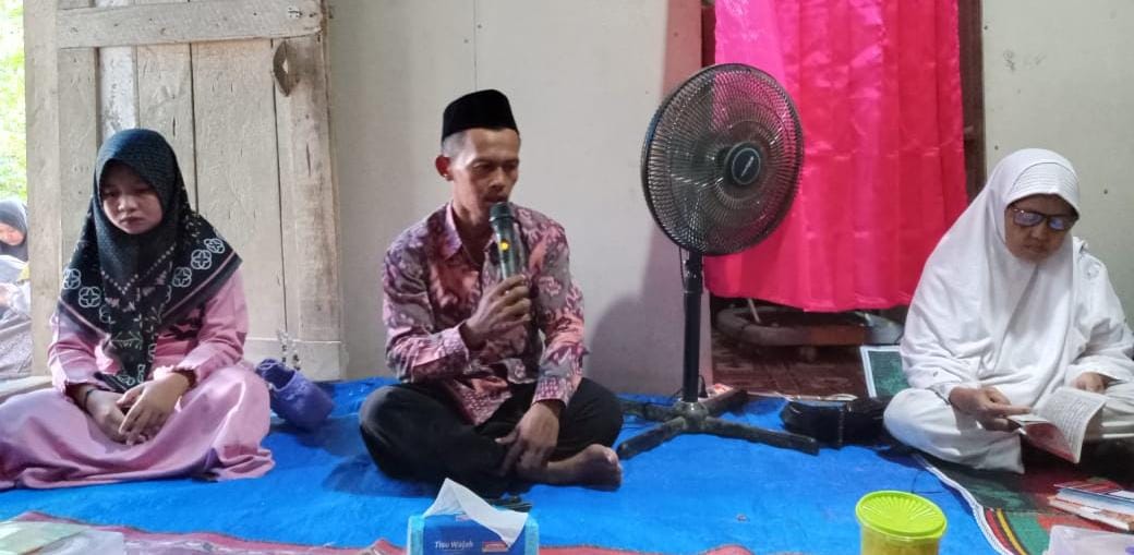 Mempertahankan Spiritualitas Qurban, Penyuluh Agama Islam Kua Blambangan Umpu Lakukan Bimbingan Majelis Taklim