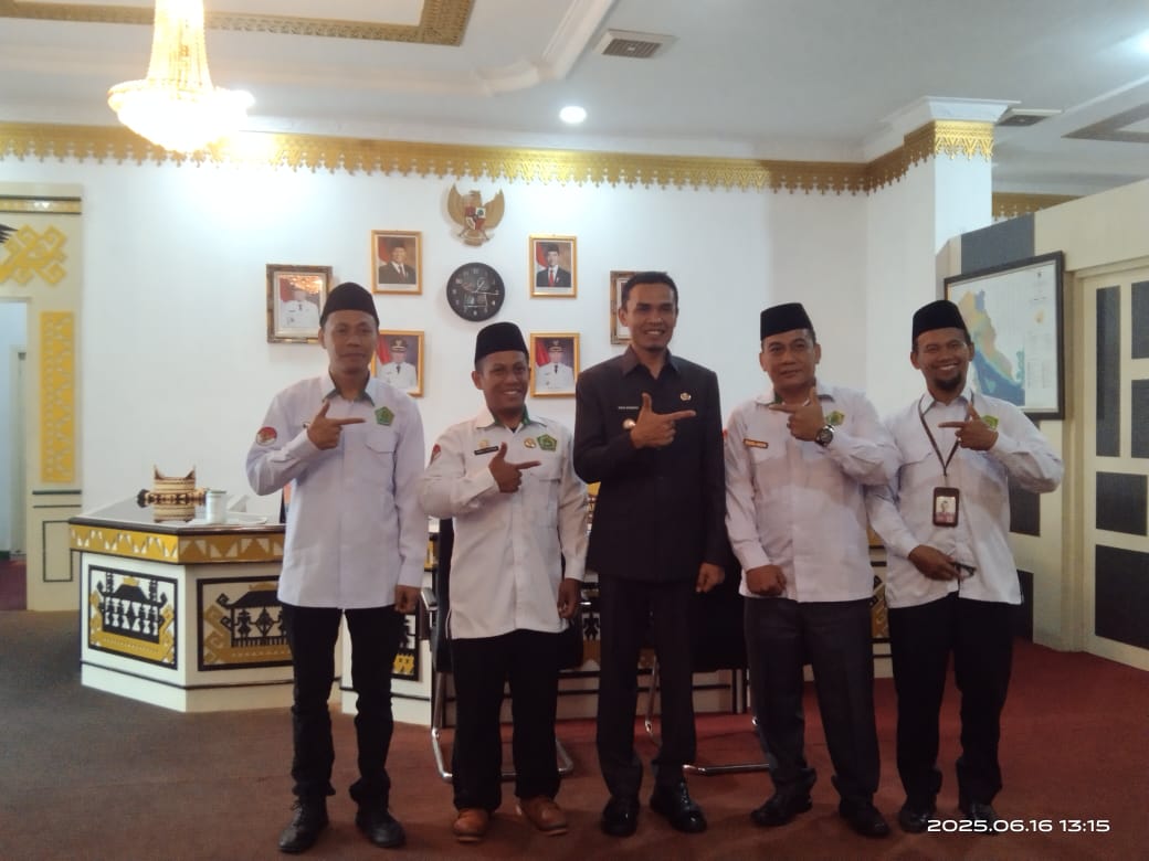 Wakil Bupati Tanggamus Dukung Ahmad Fauziyana dalam Ajang Penyuluh Award Nasional 2025