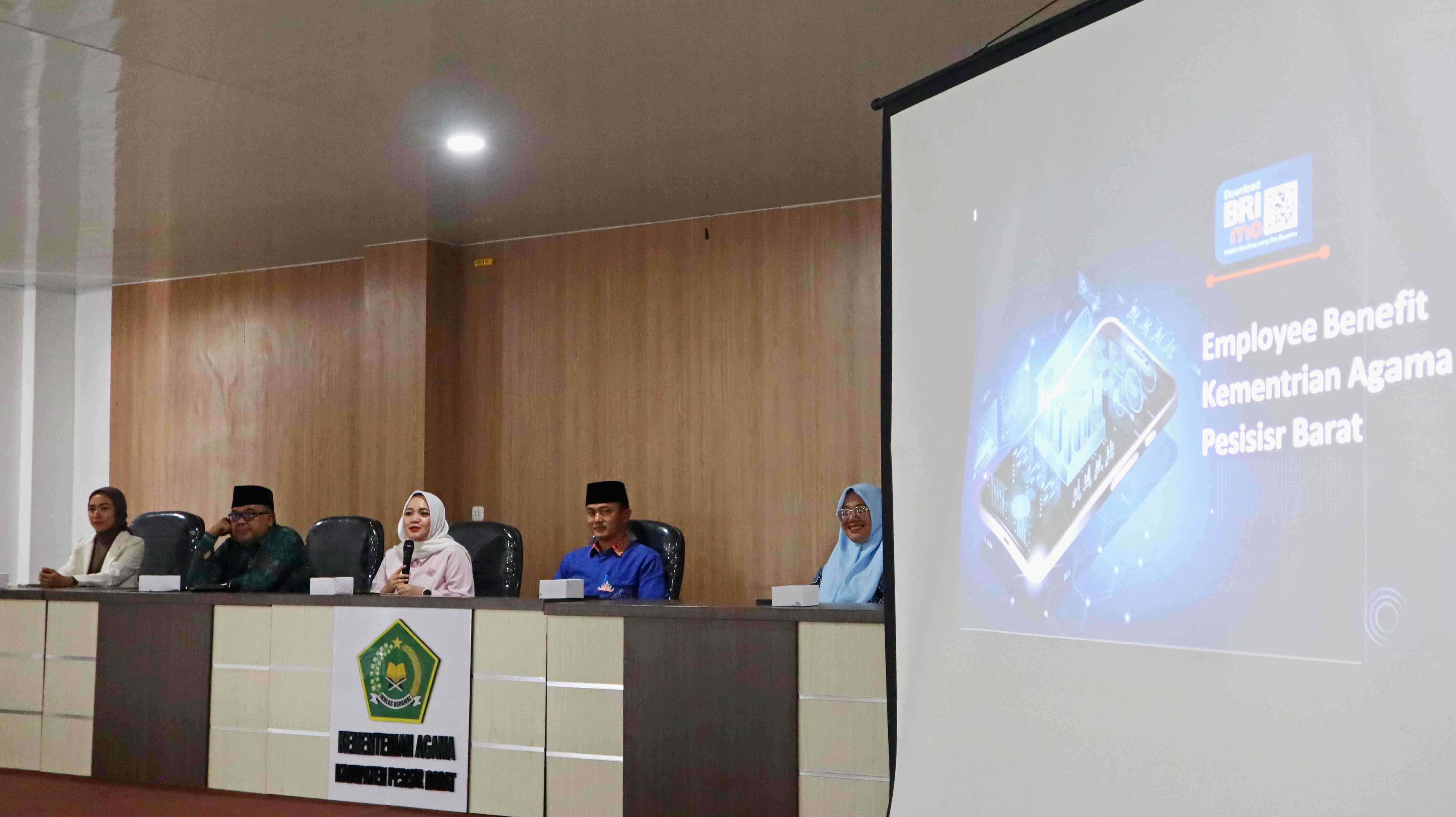 Kemenag Pesisir Barat Terima Kunjungan BRI Branch Office Bandar Lampung, Wujudkan Komitmen Bersama Sejahterakan ASN