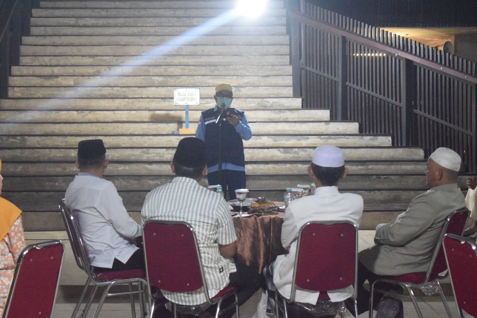 145 Jemaah Haji Tiba di Tulang Bawang Barat Disambut Penuh Syukur dan Haru