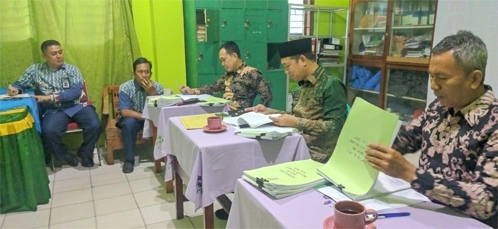 Monev BOS di MTsN 1 Bandar Lampung, Said Karimin ; Tekankan Tata Kelola Keuangan dan Peningkatan Literasi