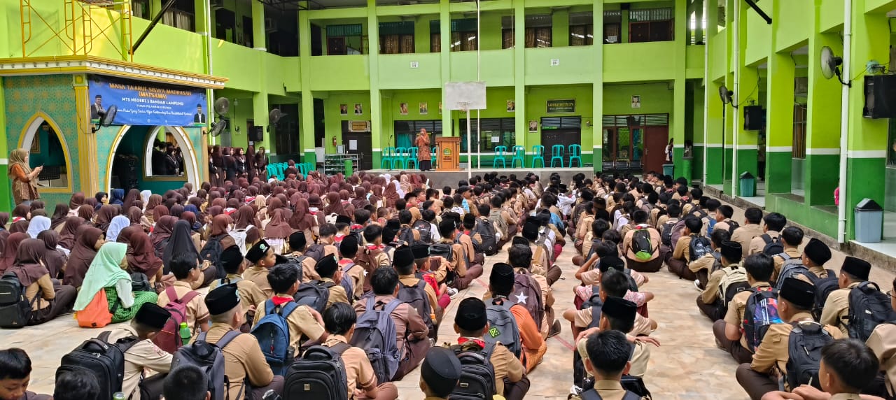 Matsama Hari Pertama, Siswa Baru MTsN 1 Bandar Lampung Dibekali Pengenalan Madrasah dan Pembentukan Karakter