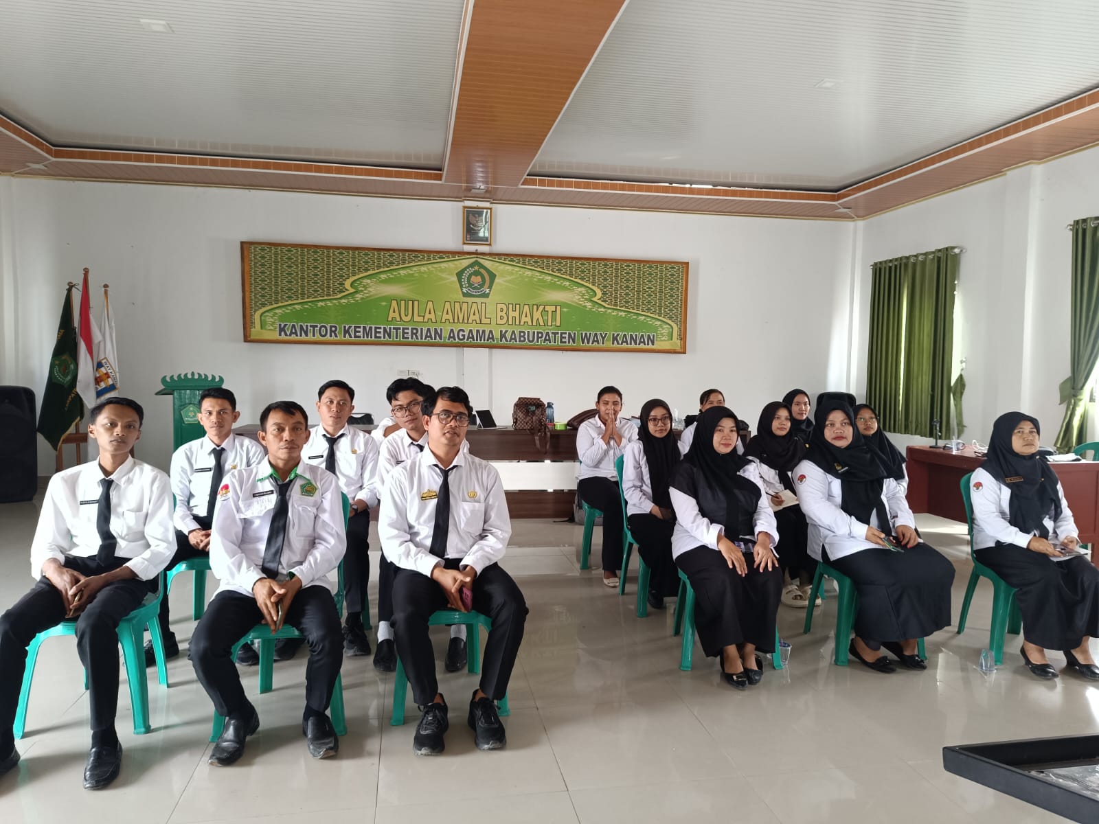 CPNS dan PPPK Tahap I Kemenag Way Kanan mengikuti Pembukaan Latsar CPNS dan Orientasi PPPK Kemenag Tahun 2025
