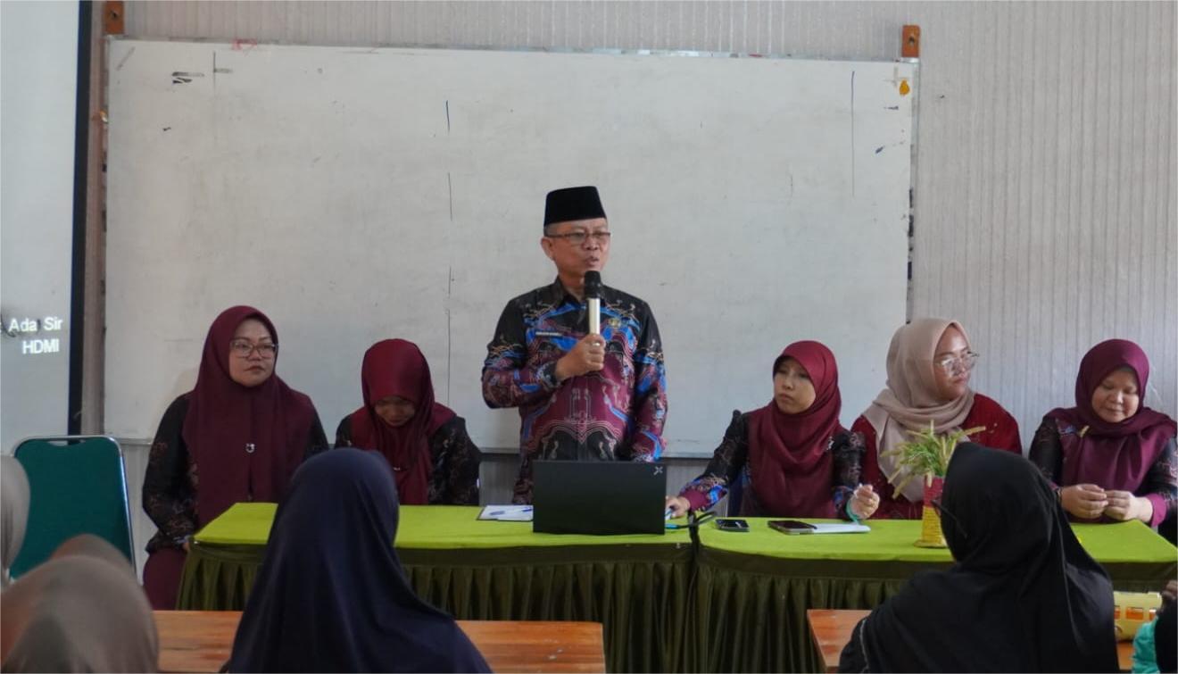 MIN 1 Bandar Lampung Gelar Parenting Tahun 2025 : "Peran  Parenting menumbuhkan Kolaborasi Wali Murid Kelas 1 dengan Madrasah"