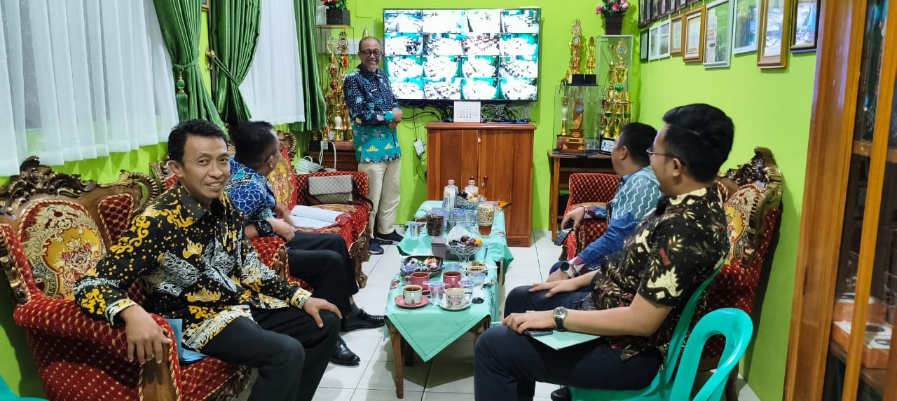 Pengawasan Pelaksanaan MATSAMA MTsN 1 Bandar Lampung oleh Kanwil Kemenag Provinsi Lampung, Tekankan Disiplin dan Keteladanan Sejak Hari Pertama
