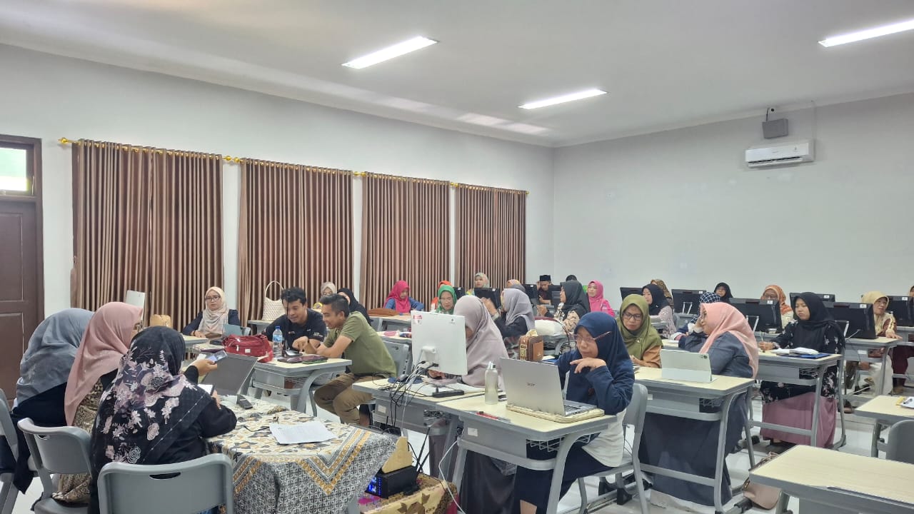 Tingkatkan Capaian Akademik, MAN 1 Bandar Lampung Gelar Rapat Koordinasi Kelas Unggul