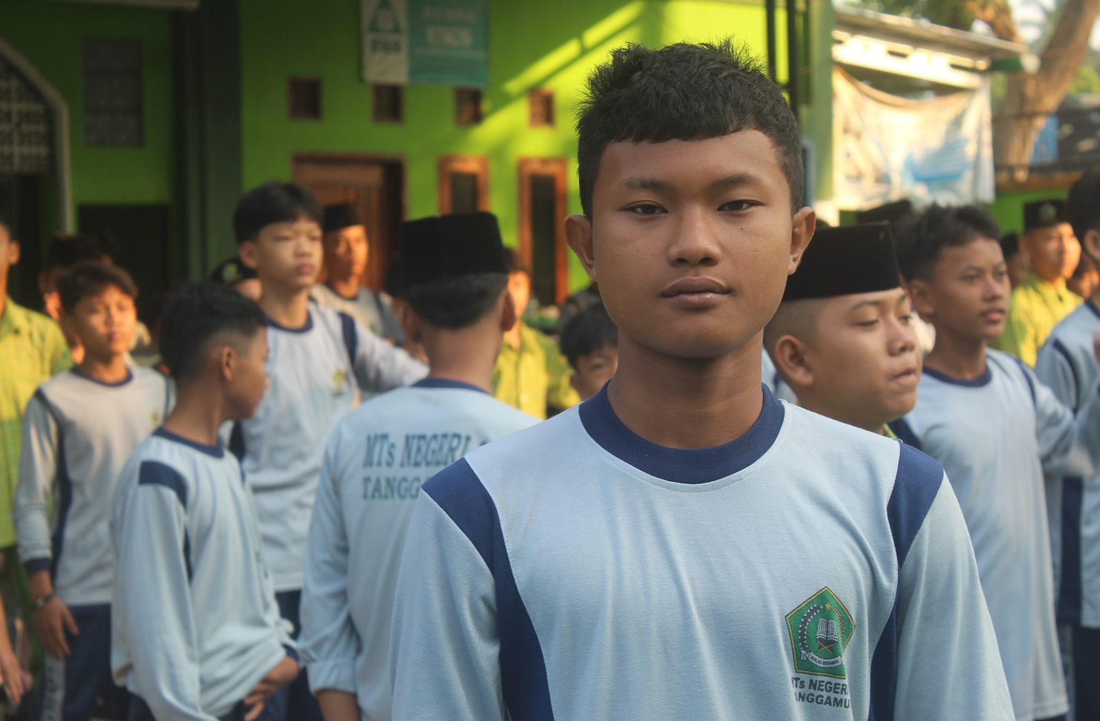Energi Madrasah untuk Indonesia! MTsN 1 Tanggamus Kobarkan Semangat Anak Hebat di HAN 2025