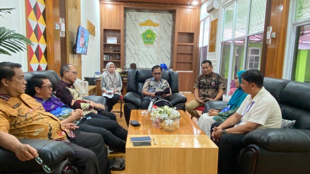 Kemenag Tanggamus Terima Kunjungan Balai Bahasa Provinsi Lampung: Sinergi Inventarisasi Bahasa Indonesia di Lembaga