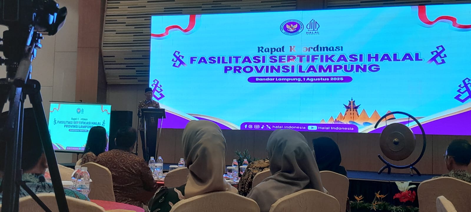 Produk yang Dikonsumsi Masyarakat Harus Bersertifikat Halal