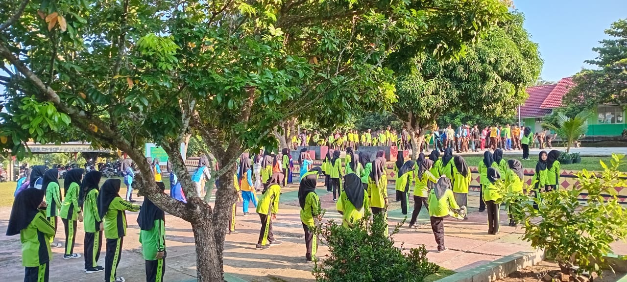 MAN 1 Way Kanan, Senam Pagi sebagai Intervensi Preventif dalam Meningkatkan Kesehatan Fisik
