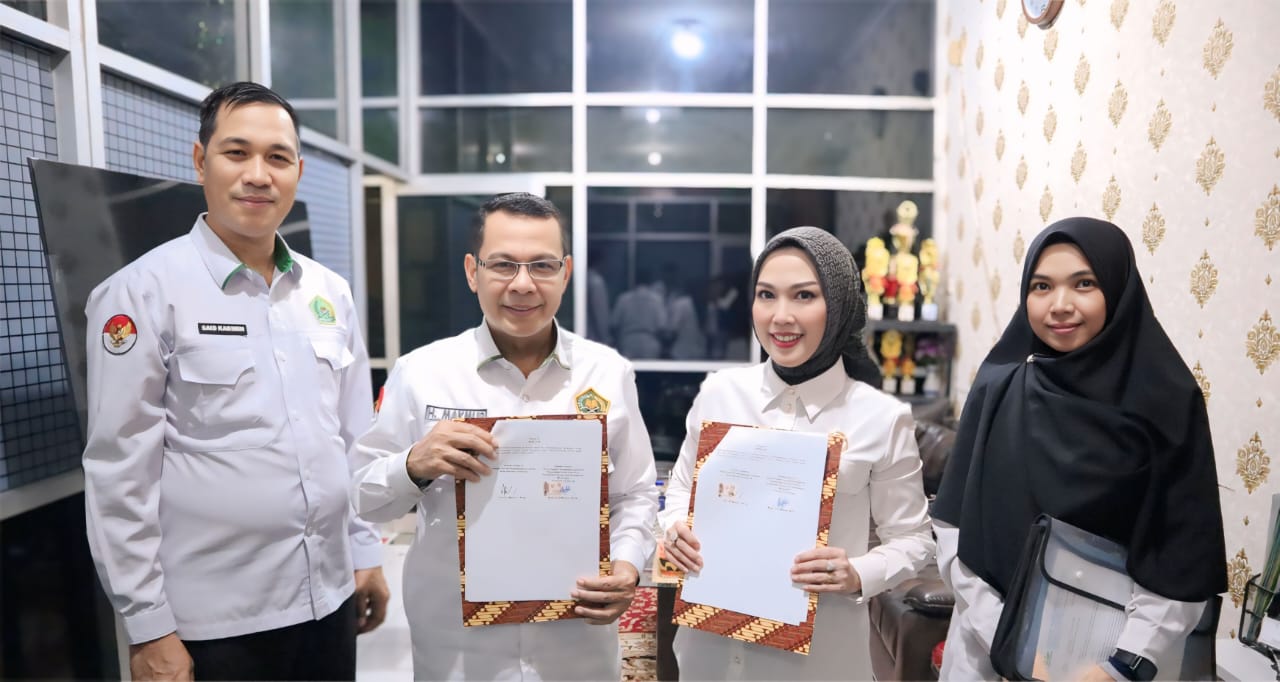 Kepala Kemenag Kota Bandar Lampung, Makmur, dan BAN PDM Lampung Tandatangani Nota Kesepahaman Pendidikan Anak Usia Dini, Dasar, dan Menengah