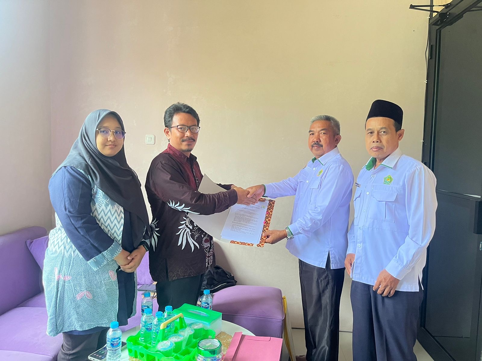 Kemenag Mesuji Teken Kerja Sama dengan BAN-PDM Untuk Peningkatan Akreditasi Pendidikan