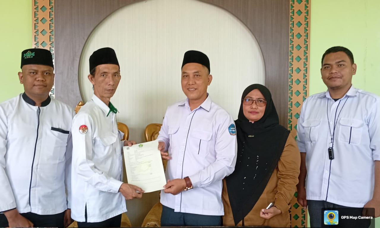 Kemenag Pesawaran Apresiasi Penyerahan E-AIW oleh KUA Kedondong: Wujud Komitmen Penguatan Tata Kelola Wakaf