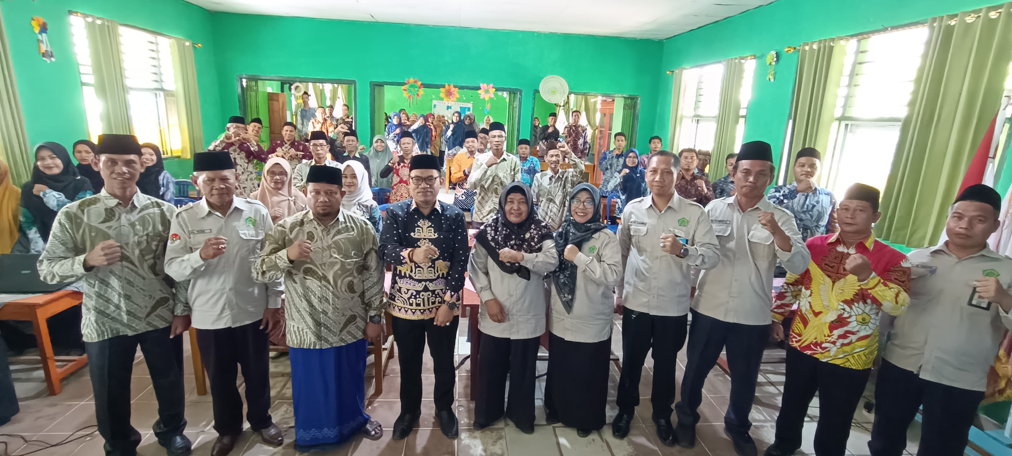 Pokjawas Kemenag Way Kanan adakan FGD Implementasi Kurikulum Berbasis Cinta