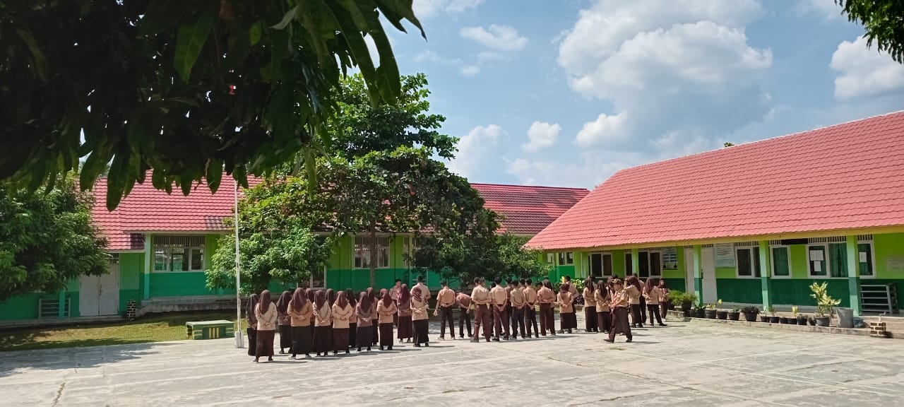 Minggu Kedua Agustus, Pramuka MAN 1 Way Kanan Asah Kepemimpinan dan Kedisiplinan Siswa