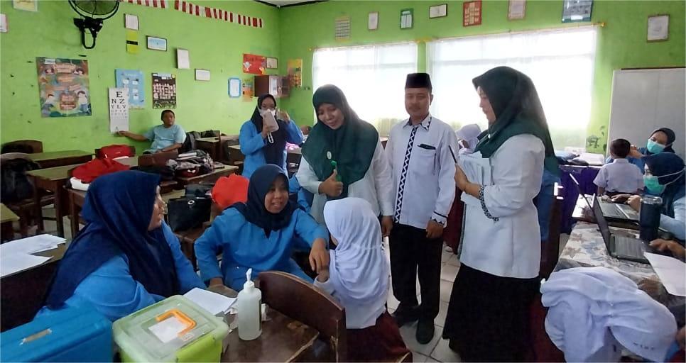 Pelaksanaan BIAS kelas 1, Pemeriksaan kesehatan Gratis (PKG) dari kelas 1-6 dan Vaksin HPv untuk Siswi kelas 5 di MIN 9 Bandarlampung