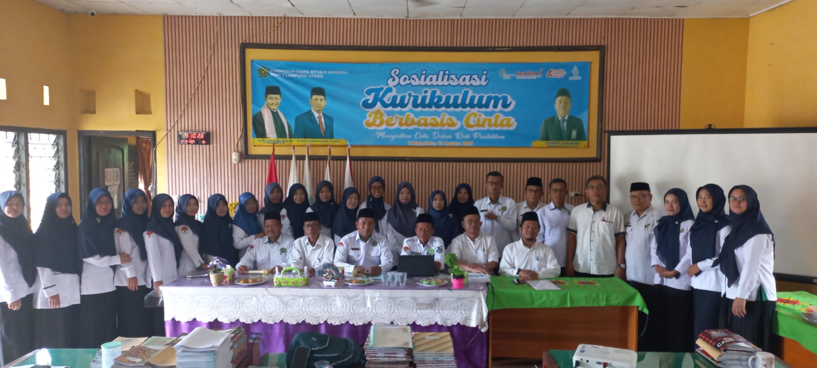 Sosialisasi Kurikulum Berbasis Cinta: Pengawas Madrasah Perkenalkan Pendekatan Humanis di MAN 2 Lampung Utara