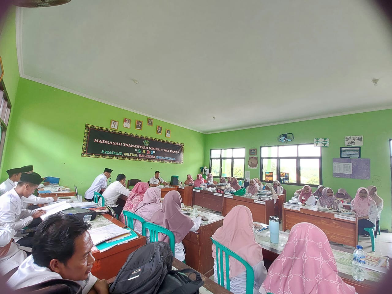 MTsN 2 Way Kanan Gelar Rapat Koordinasi Program Bulan Agustus