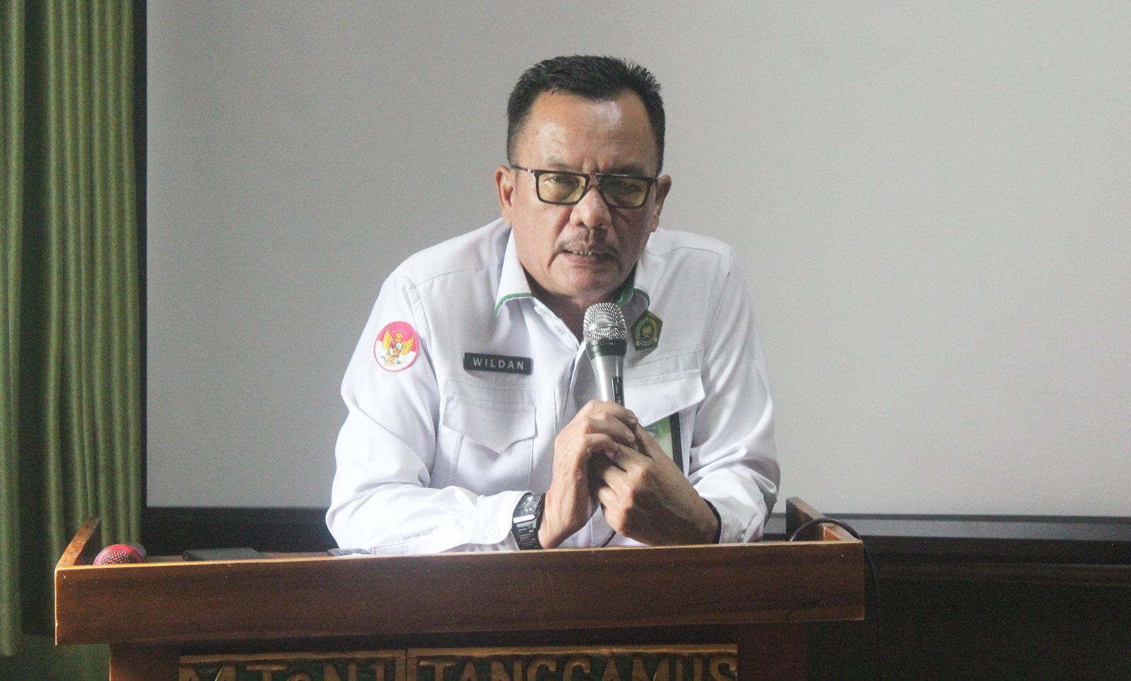 Empat Pesan Penting untuk Guru Madrasah dari Roswidan Akip di Bimtek Kurikulum Berbasis Cinta MTsN 1 Tanggamus