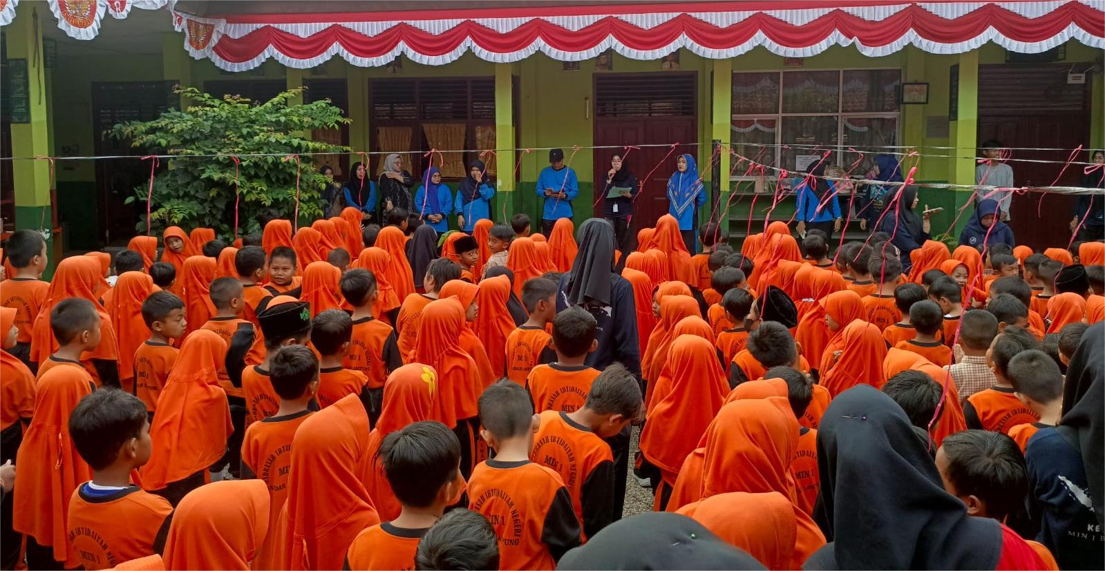 Kepala MIN 1 Bandar Lampung, Hizbuddin Burmelli Buka Gebyar Lomba Kemerdekaan HUT RI ke-80 Tahun 2025