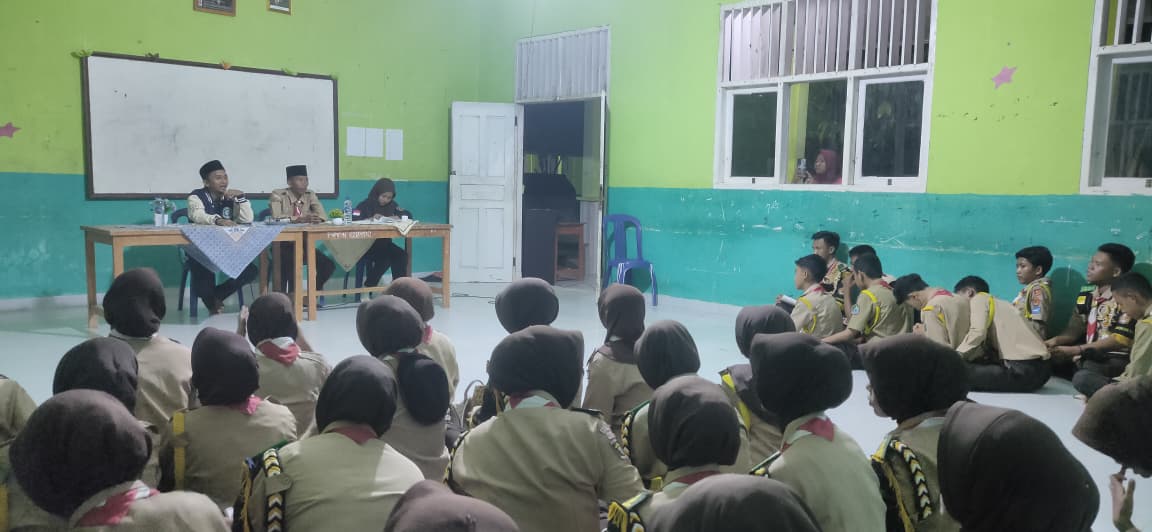 Ulang Janji Pramuka, KUA Pakuan Ratu Sampaikan Materi Moderasi Beragama & Pencegahan Pernikahan Dini