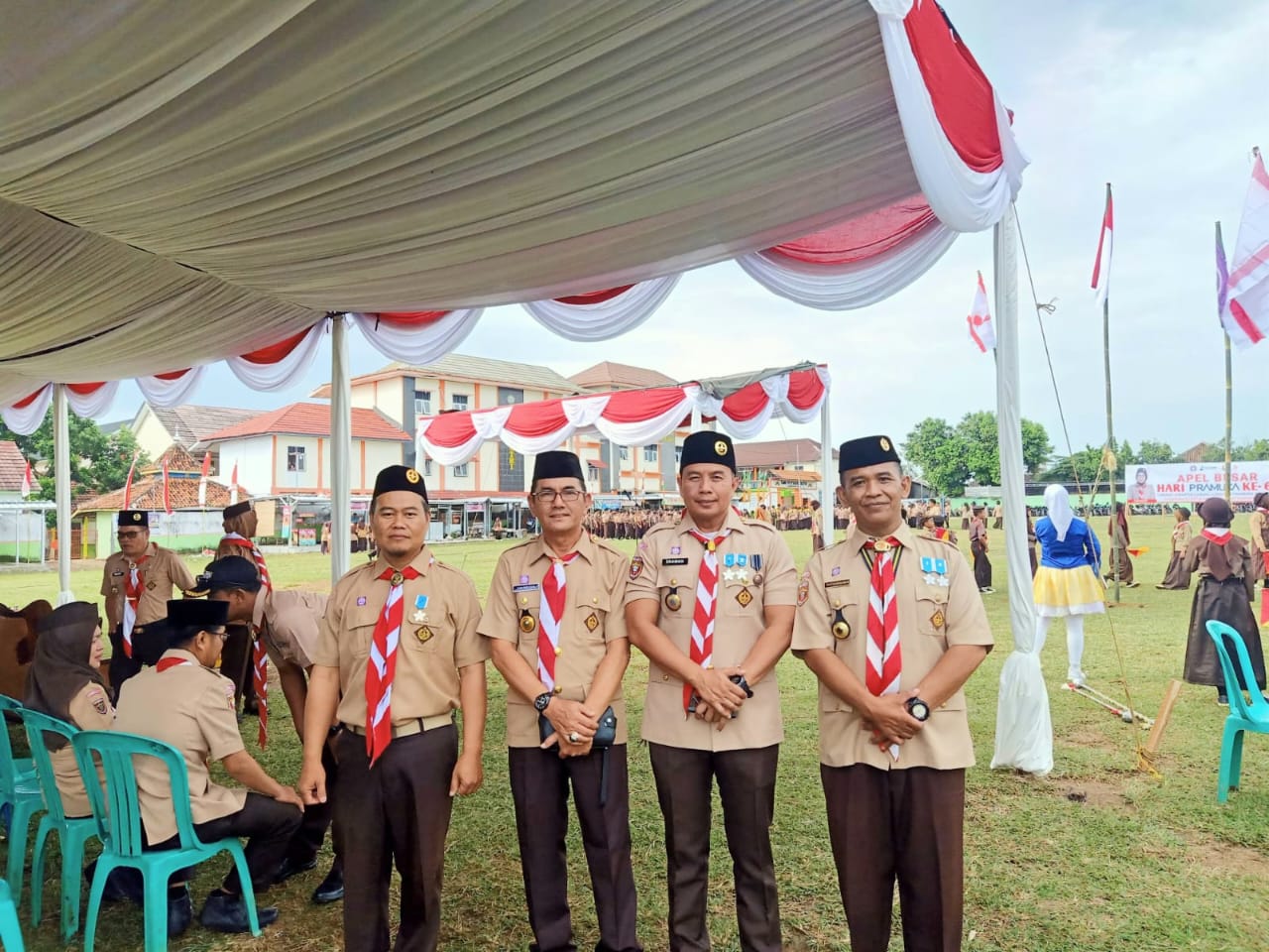 Kepala MTsN 2 Way Kanan Ikuti Apel Besar Hari Pramuka ke-64