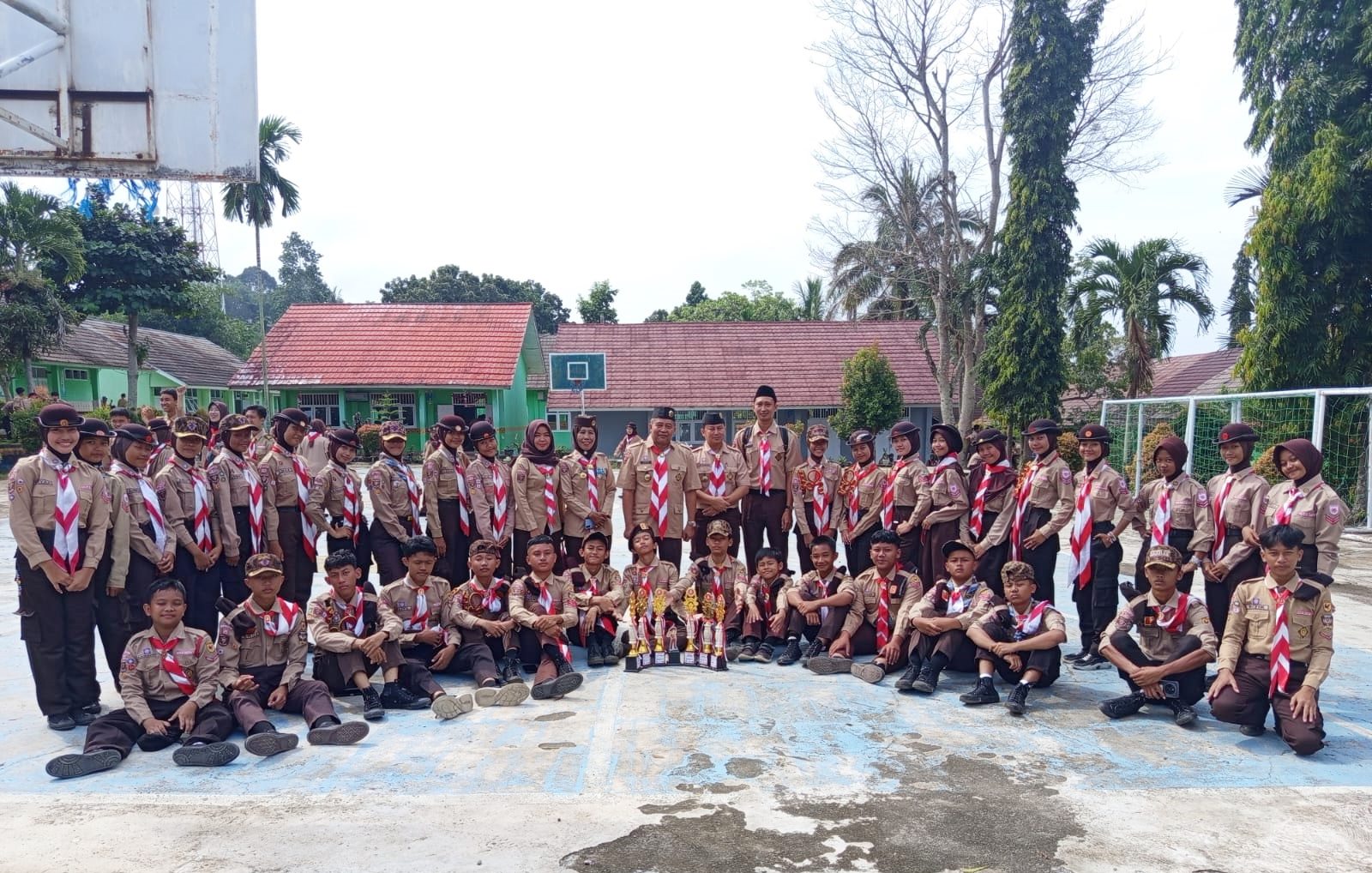 Banjir Prestasi! Pramuka MTsN 1 Tanggamus Persembahkan Kado Spesial di HUT Pramuka ke-64