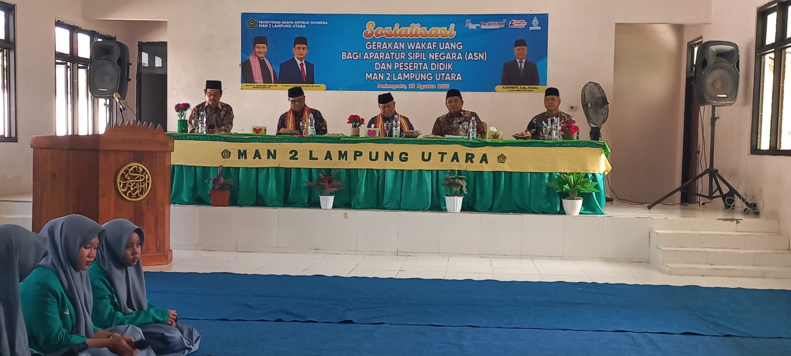 Plt. Kakanwil Kemenag Lampung Sosialisasikan Wakaf Uang di MAN 2 Lampung Utara