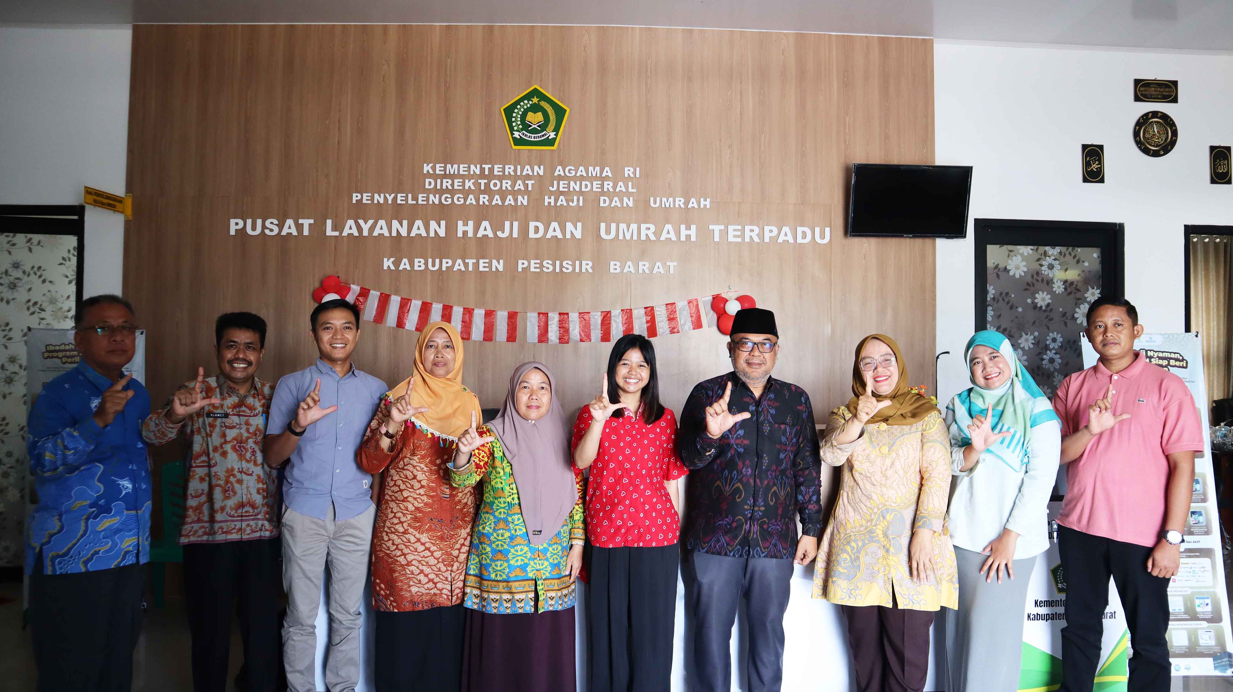 Plt Kemenag Pesisir Barat Terima Kunjungan Tim KREASI untuk Tingkatkan Kualitas Pendidikan di Madrasah