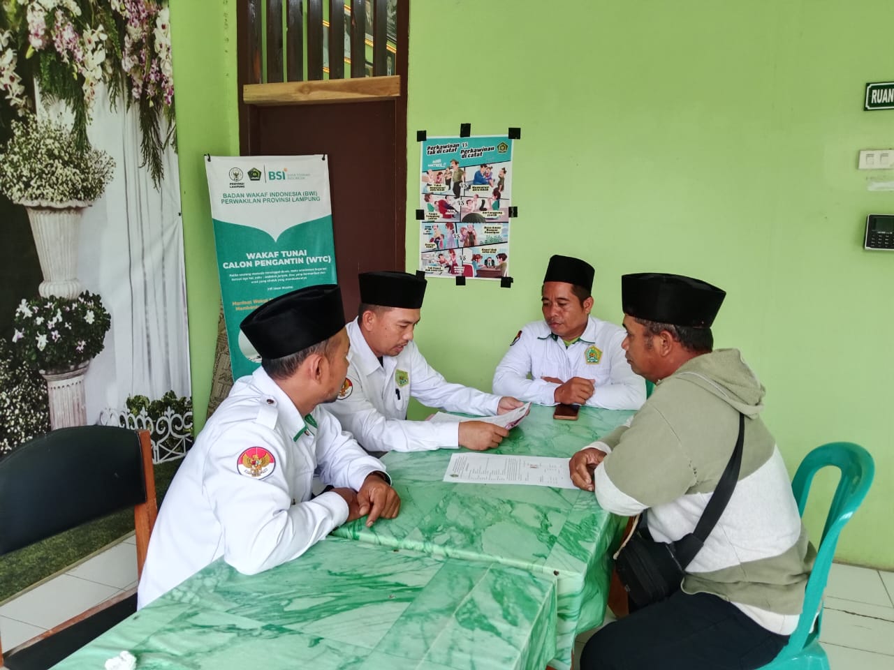 KUA Way Tuba Pastikan Prosesi Taukil Wali Sesuai Syariat dan Regulasi